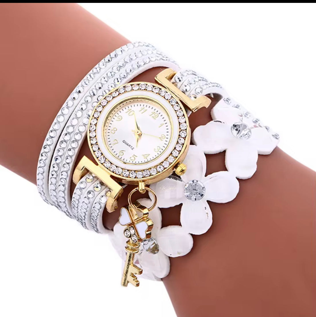 Women's Vintage Flower Charm Bracelet Watch⁠