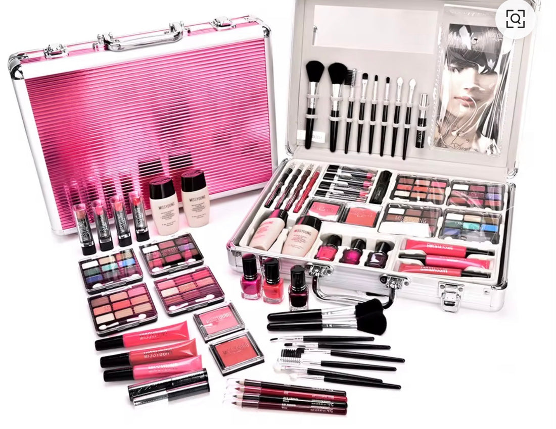 Miss Young Professional Makeup Kit Silver Vanity Case⁠